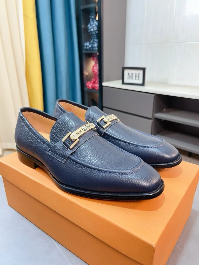 Men's men's shoes 💰500🌸🌸 [Louis Vuitton (LV)] High-end business formal leather shoes 🍀 luxurious and elegant style, both practicality and style, professional focus on details and quality, counter original 1⃣️: 1⃣️ ultra-accurate reproduction 👍🏻! Material: The upper is made of imported original calfskin➕imported Italian cowhide leather. Original anti-slip and wear-resistant outsole! Code number: 38--44 (45 customized)